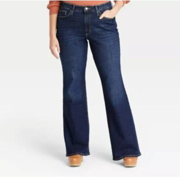 Universal Thread Women's High Waisted Flare Leg Denim Jeans Stretch Size 14 Blue - Picture 1 of 9